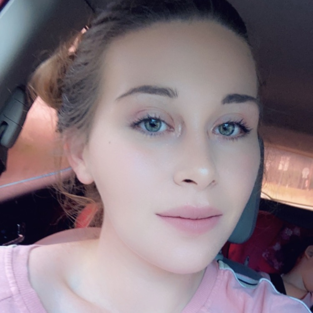 Meet your Posher, Jessica